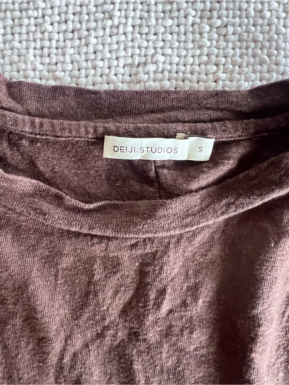 Women's Deiji Studios Short Sleeve Linen Crewneck Tee in Dark Brown - Picture 3 of 6